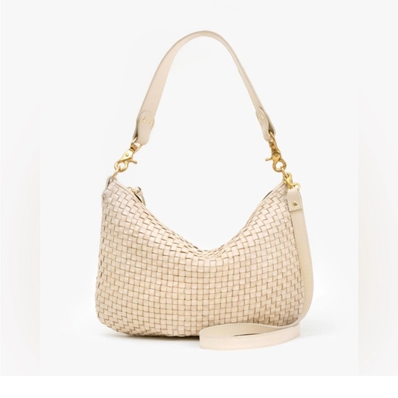 Clare V Handbags - NWT Clare V. Moyen Messenger in Buttercream 🧈